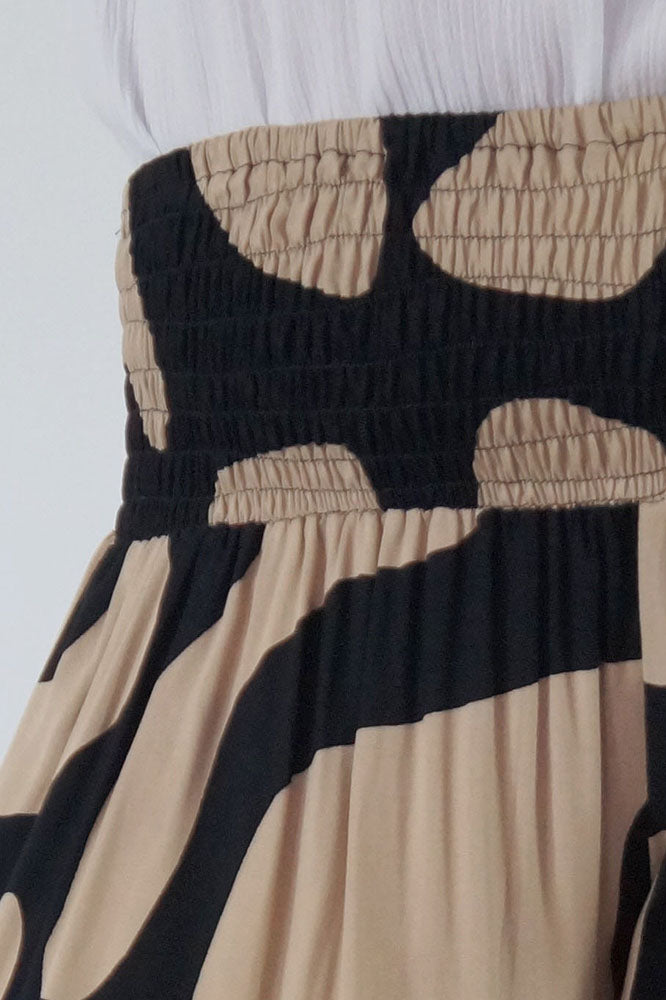 3/4 Bazzar Pant "Abstract Geometric"