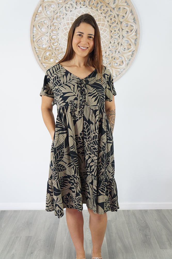 Kiki Dress "Betelnut"