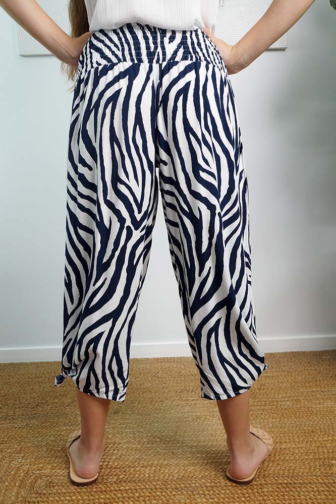 3/4 Bazzar Pant "Small Zebra"