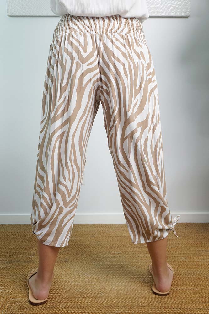 3/4 Bazzar Pant "Small Zebra"