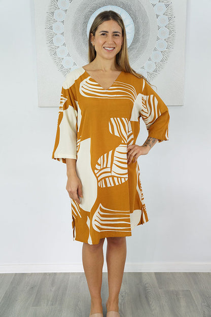 3/4 Sleeve Tunic "Footprint"