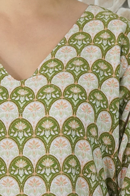3/4 Sleeve Tunic "Scallops"