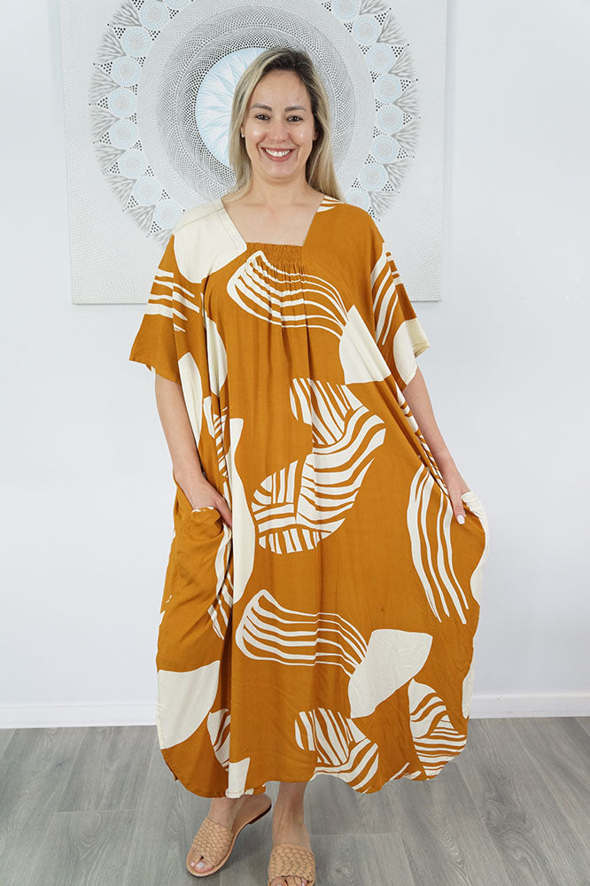 Bermuda Kaftan "Footprints"