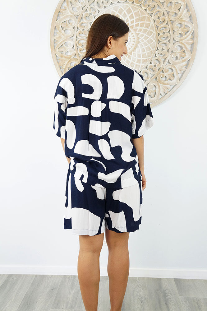 Abbey Shirt & Summer Short "Abstract Geo"
