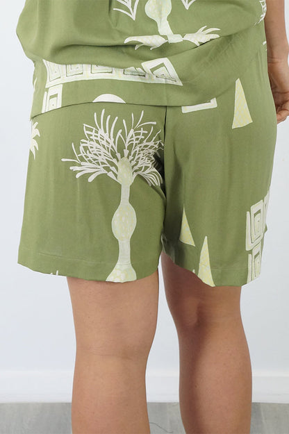 Summer Short "Fan Palm"